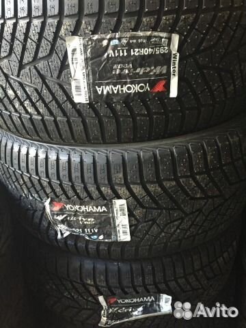Yokohama BluEarth Winter V905 295/40 R21 111V