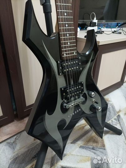 B. C. Rich warlock kkv