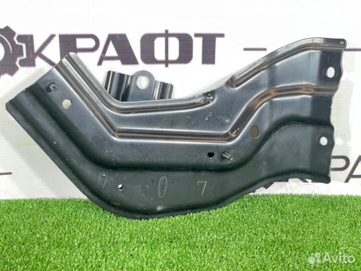 Кронштейн / крепление Lexus Rx 450H GYL25 2GR 2020