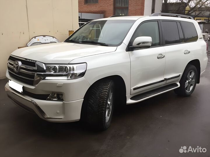 Рестайлинг Toyota Land Cruiser 200 2008 в 2012+