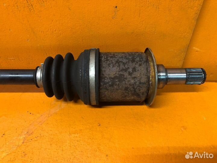 Привод задний правый Honda Crosstour 2010