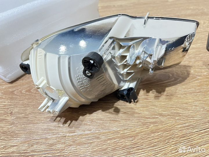 Отражатели фар Ford Focus 3 рестайлинг