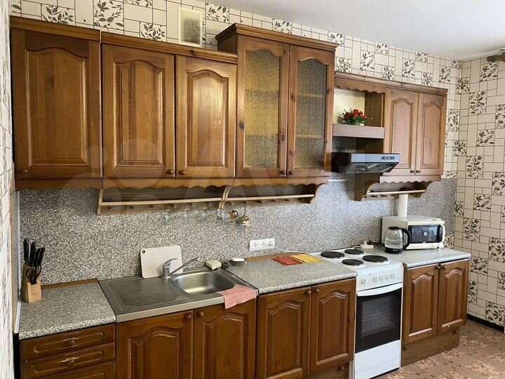 3-к. квартира, 98 м², 5/14 эт.