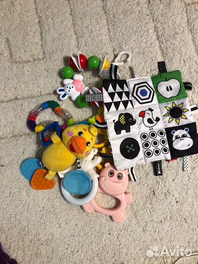 Игрушки погремушки