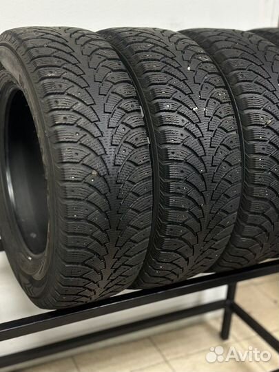 Nordman Nordman 4 215/65 R16 102T