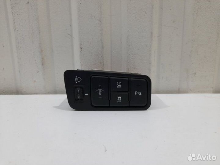 Блок кнопок Hyundai Solaris HCR 1.6 G4FG 2022
