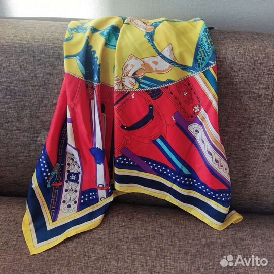 Платок новый, размер