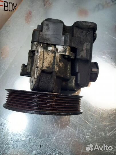 Насос гидроусилителя руля Mercedes Vito W638 2.2