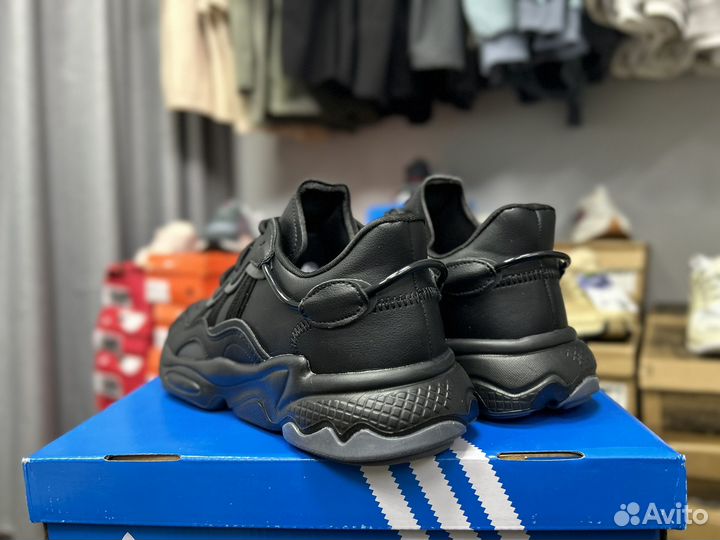 Мужские кроссовки Adidas Ozweego весна