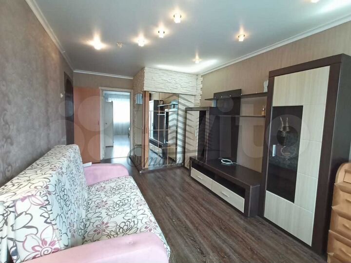 2-к. квартира, 43 м², 3/5 эт.