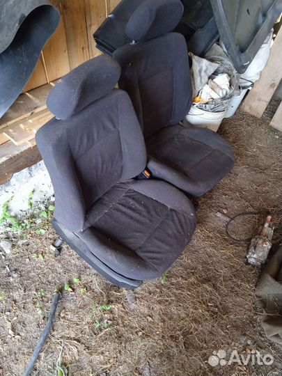 Сидения на ауди 80 б 4