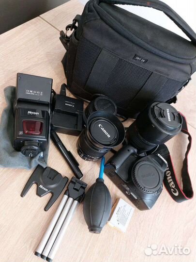 Зеркальный фотоаппарат canon 550d