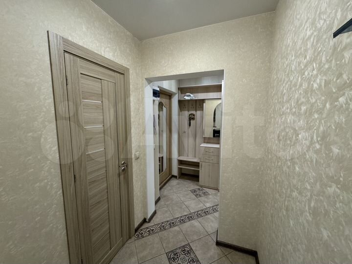 3-к. квартира, 81,3 м², 9/17 эт.