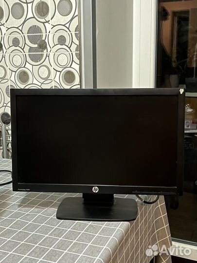 Монитор HP 20
