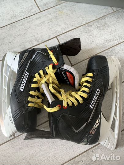 Хоккейные коньки bauer s21 vapor x3.5 sr
