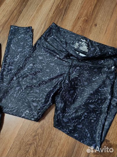 Камуфляжные Тайтсы/спортивные/топ-бра Adidas/44-46