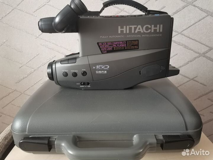 Видеокамера hitachi VM-2980E