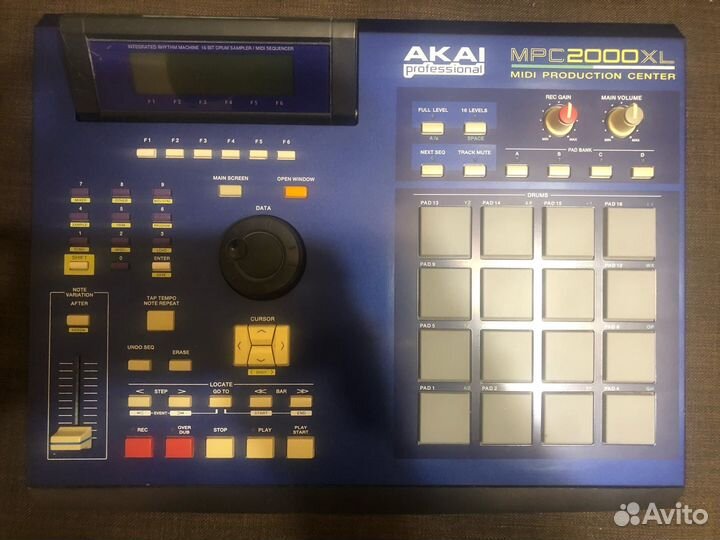 Akai MPC 2000xl