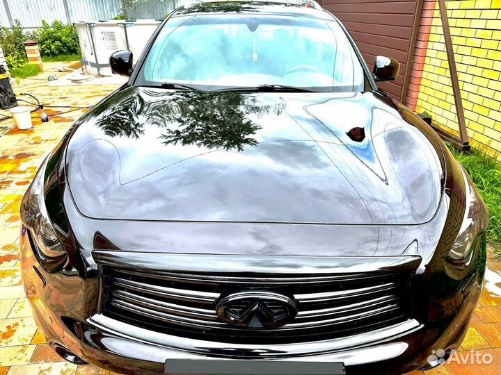 Infiniti QX70 3.0 AT, 2014, 55 000 км