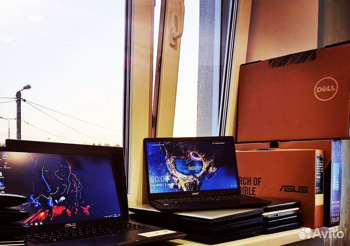 Ноутбуки продаются из-за закрытия офиса