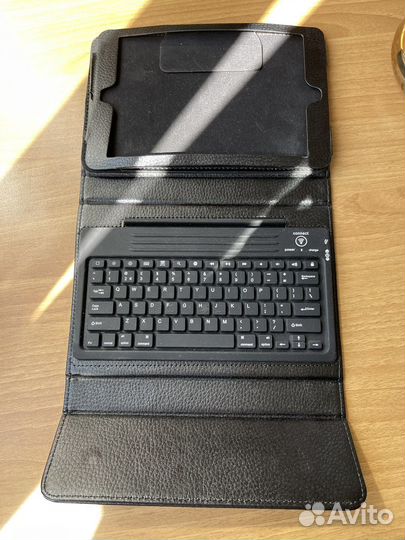 Клавиатура для iPad mini