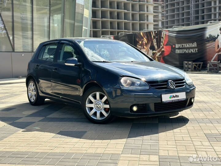 Volkswagen Golf 1.6 AT, 2004, 280 000 км