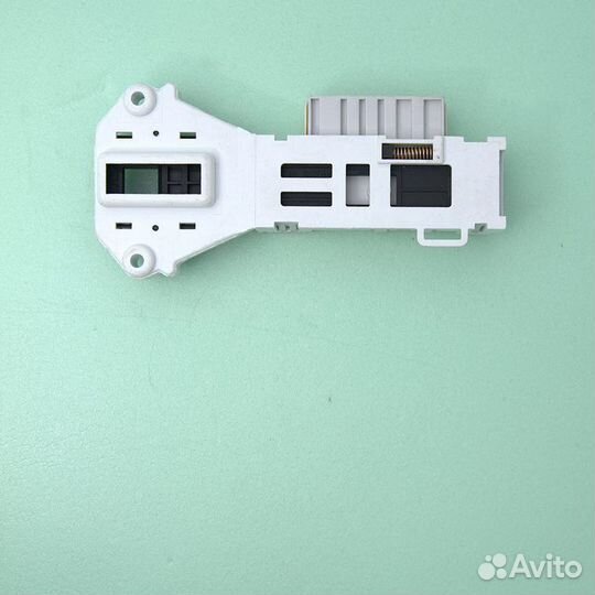 Блокировка люка Indesit нового образца