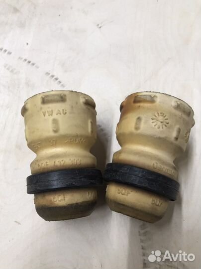 Отбойники передних амортизаторов Tiguan 2