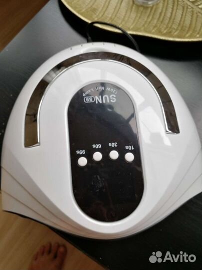 Лампа для ногтей