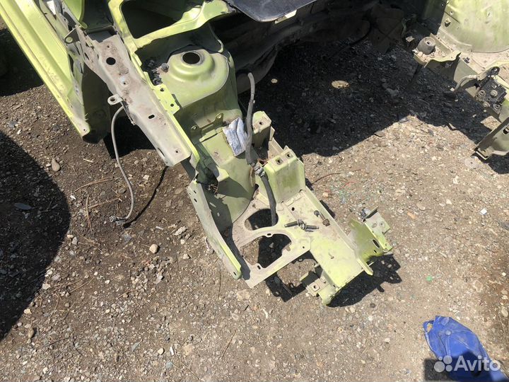 Лонжерон правый Peugeot 308