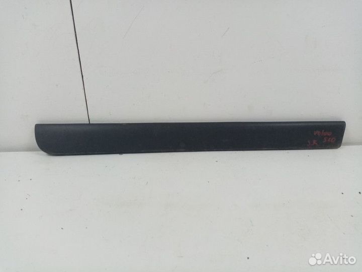 Накладка двери задней правой Volvo S60 2