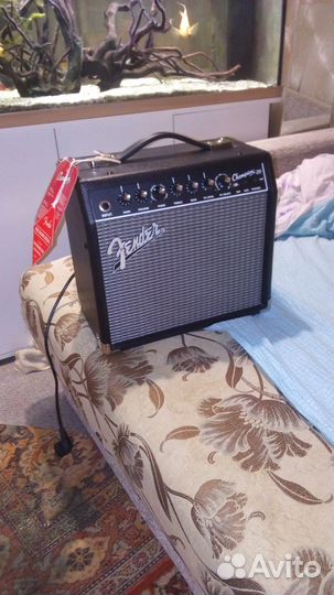 Электрогитара с комбиком Fender Champion 20 Вт