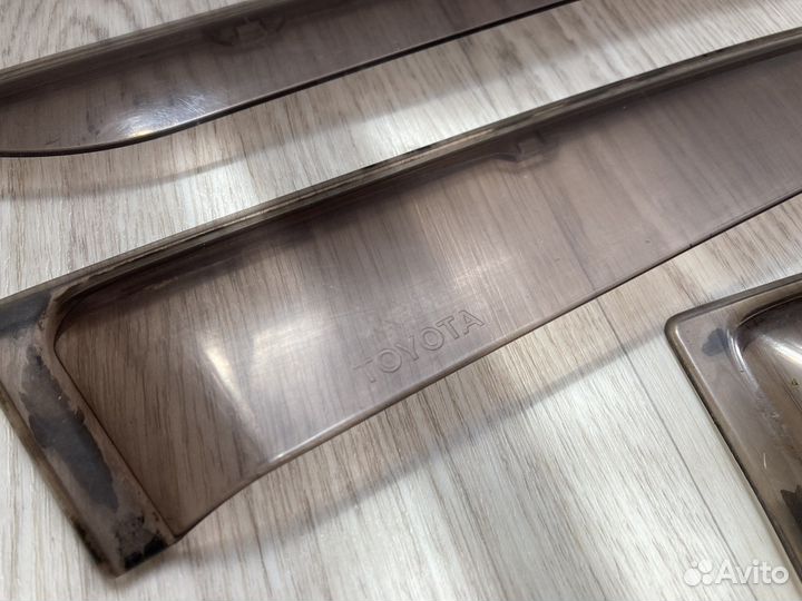 Ветровики toyota corolla 120