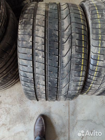 Pirelli P Zero 295/30 R19