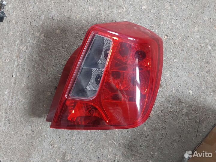 Фонарь задний шевроле лачетти