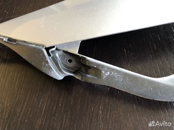 Плуг(правая сторона) на Suzuki gsx-r600 k6-k7