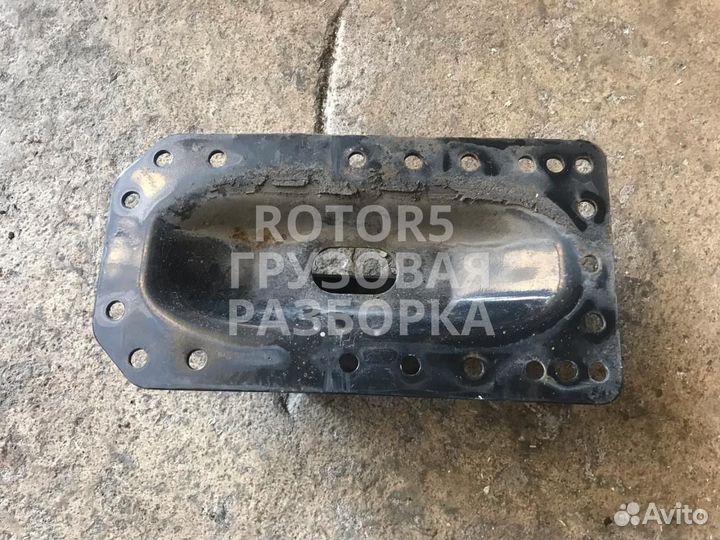 Кронштейн траверсы MAN TGX 2016