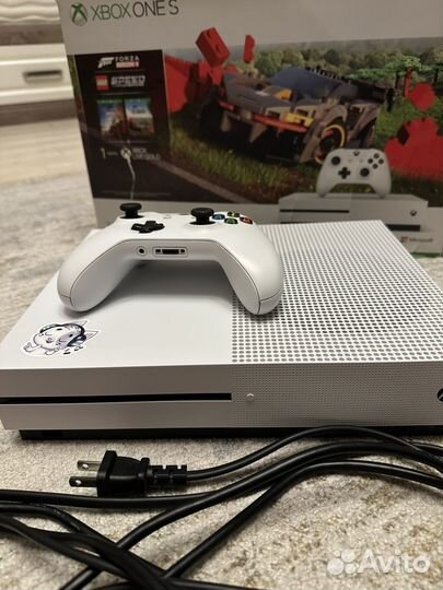 Xbox one s 1tb с дисководом