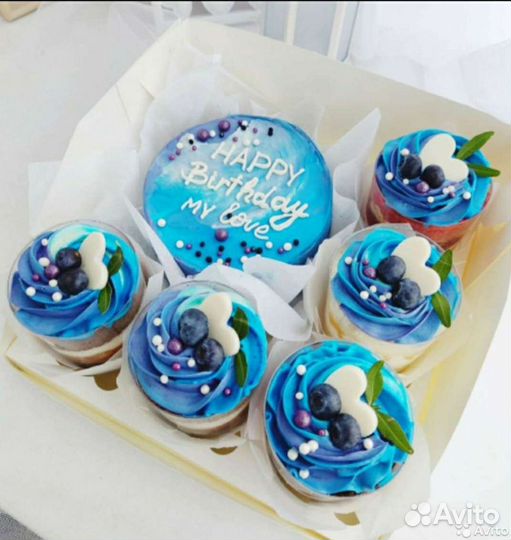 Торты (бенто), капкейки, трайфлы, орешки, трубочки