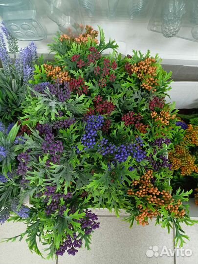 Зелень искусственная