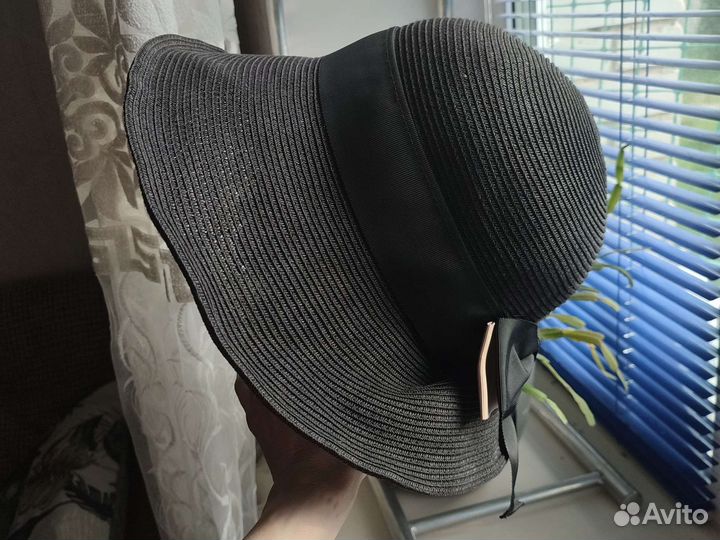 Шляпа женская черная