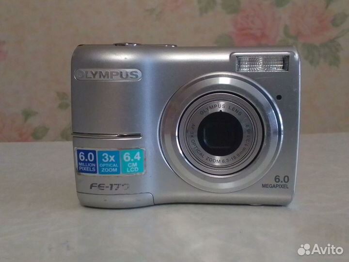 Цифровой фотоаппарат 