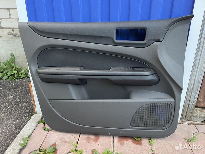 Дверная карта Ford Focus 2 в сборе