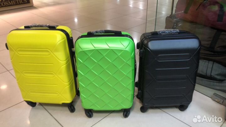 Чемодан на колесах