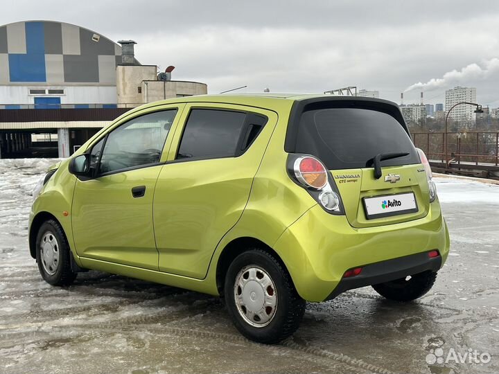 Chevrolet Spark 1.0 AT, 2012, 114 000 км