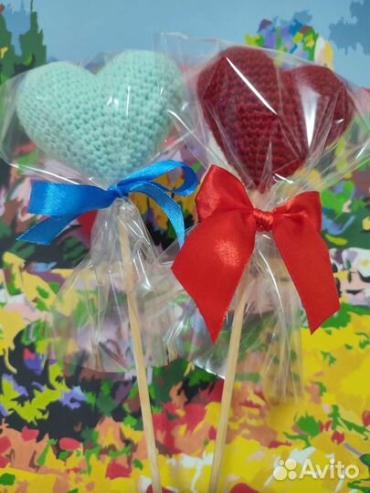 Вязаное сердце декор