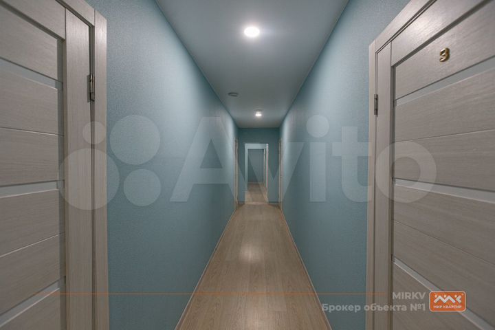 Вход с Невского 3 Входа