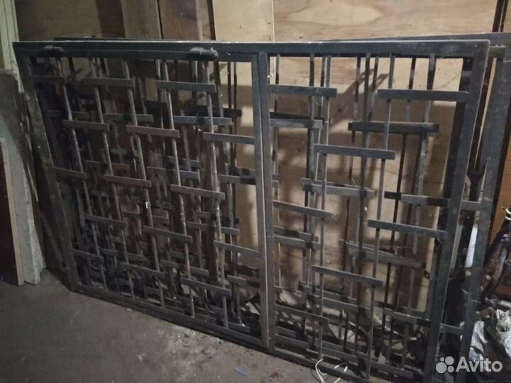 Продам решетки оконные
