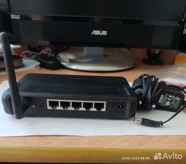 Wifi роутер WL—520GC