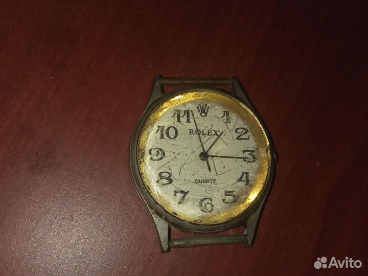 Часы на запчасти